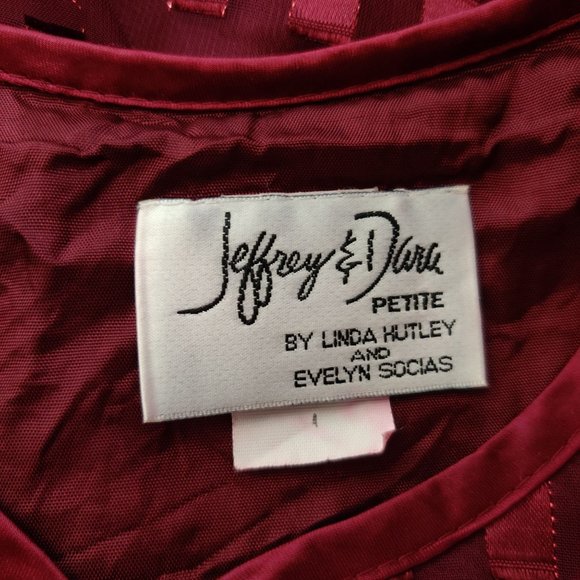 Vintage Jeffrey & Dara petite womens long sleeve button up sheer blouse red sz 4 - Picture 3 of 7